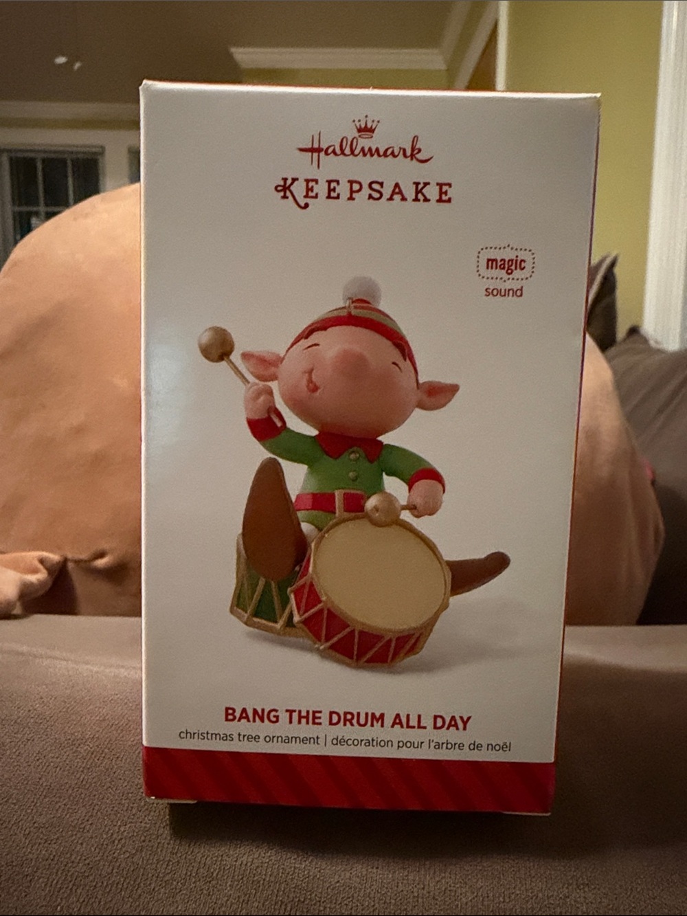 2014 Hallmark Keepsake Elf Drummer Ornament in Red, Green & Gold